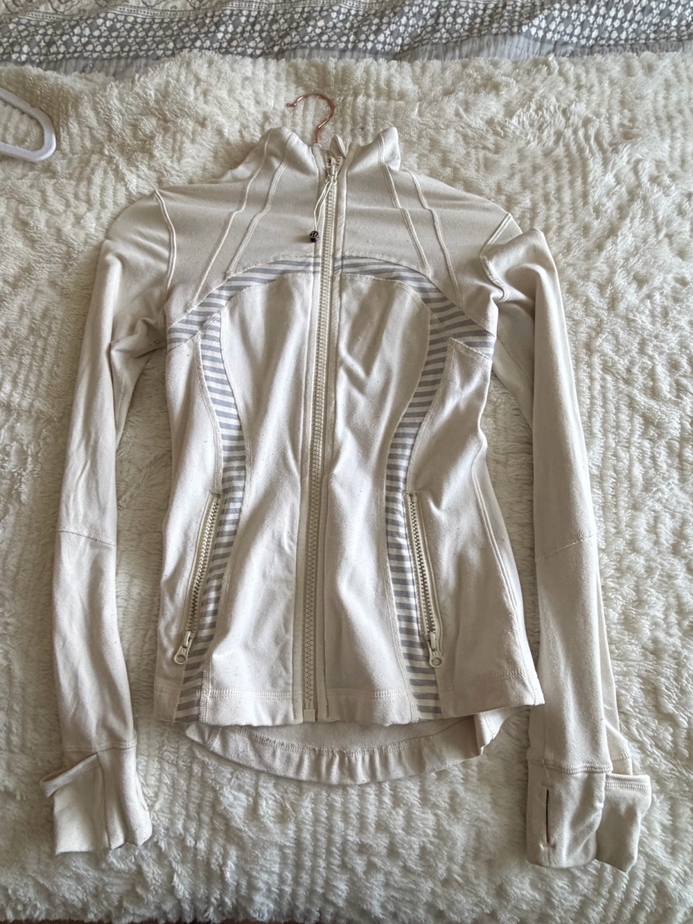 Women’s Cream Zip-Front Utility Jacket with Hood